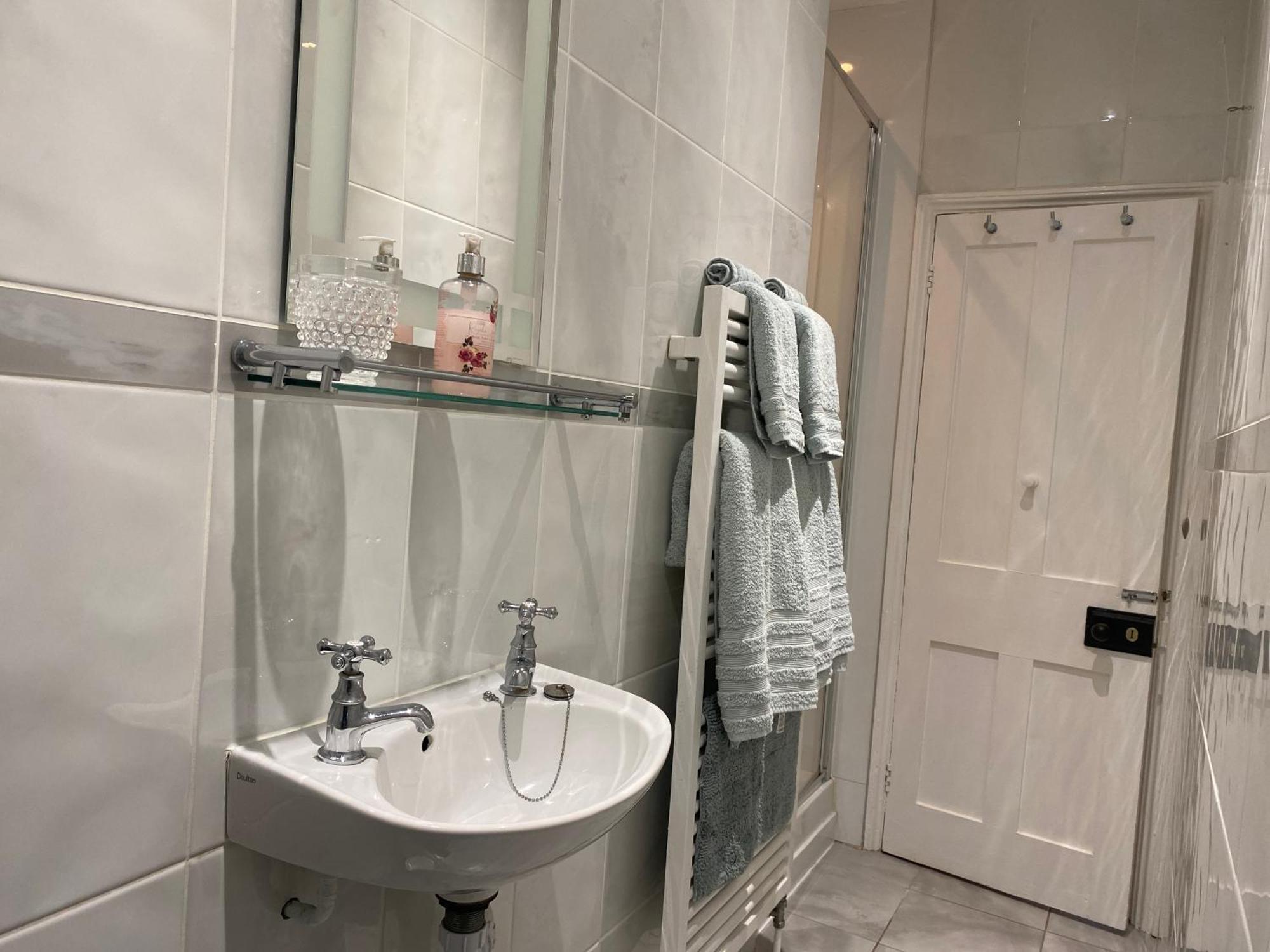 Mill House Bed And Breakfast Overstrand Bagian luar foto